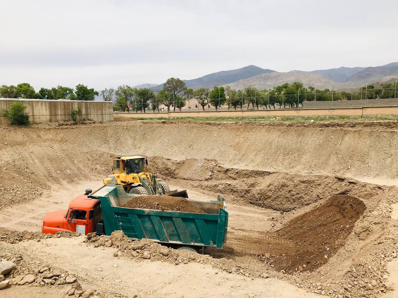 عملیات اجرایی جداسازی آب شرب از آب فضای سبز در شهرک صنعتی خیام