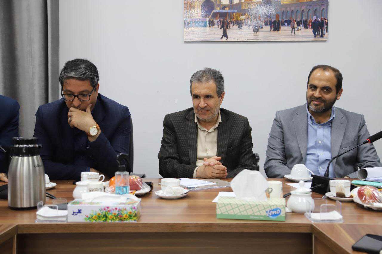 پیشرفت در توسعه انرژی خورشیدی با همکاری های صنعتی