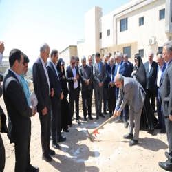 کلنگ زنی آغاز عملیات اجرایی فیبر نوری در شهرک صنعتی خیام